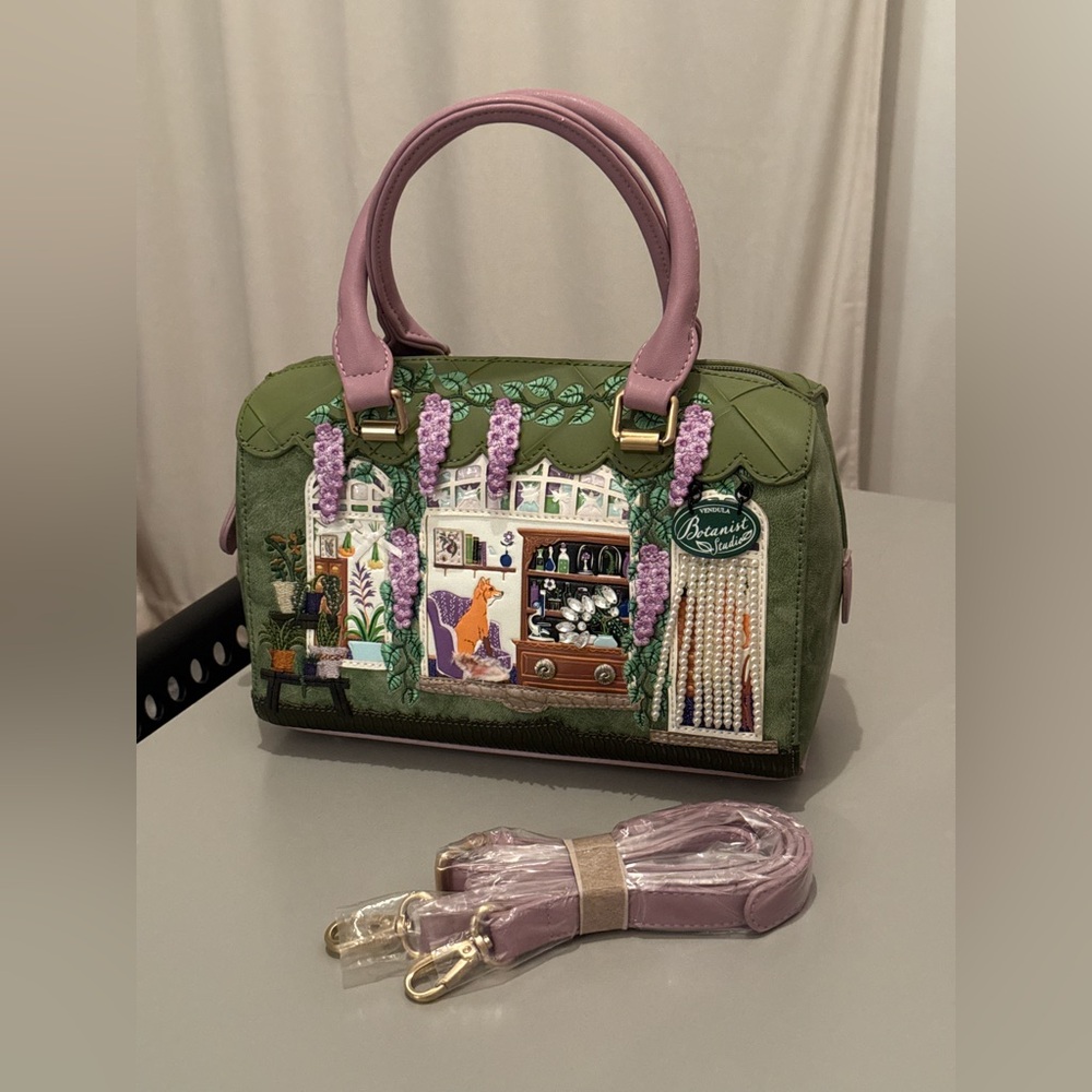 The Botanist Speedy Bowler Handbag - Picture 6 of 9